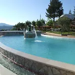 Resort La Castellaia 3*