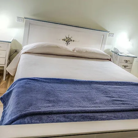 Semesteranläggning (resort) La Castellaia 3*